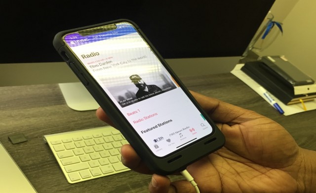 AudioMod предлага 3.5-милиметров жак, DAC и допълнителна батерия за новото поколение на Apple