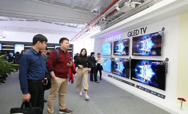 Новите QLED телевизори на Samsung с поддръжка за FreeSync