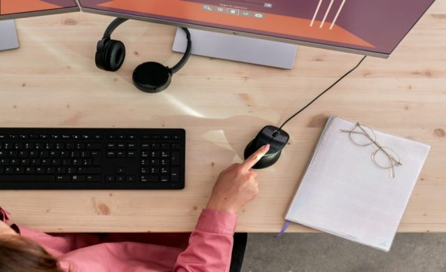 HP пускат мишка със скенер за пръстов отпечатък
