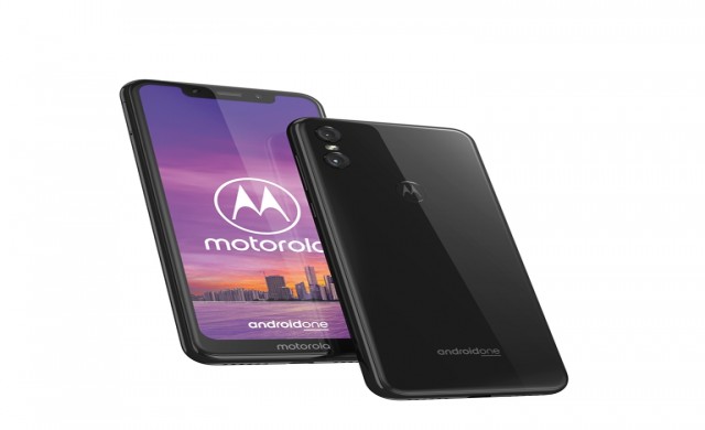 Motorola One вече е налична във VIVACOM