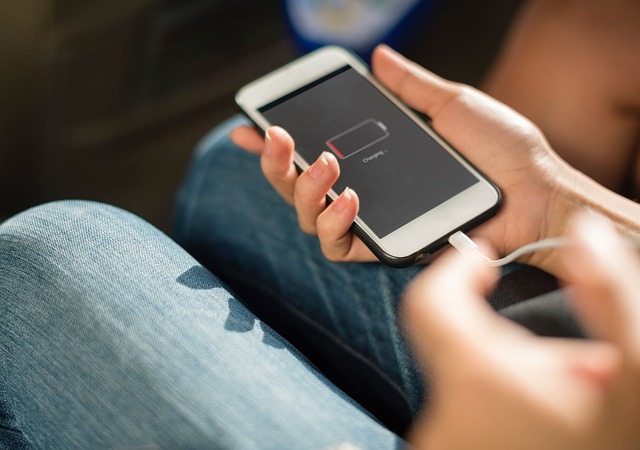 OnePlus измислиха как батериите на смартфоните да служат по-дълго